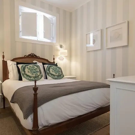 Carnot House Gæstehus 3*