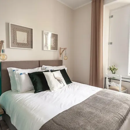 Carnot House 3*
