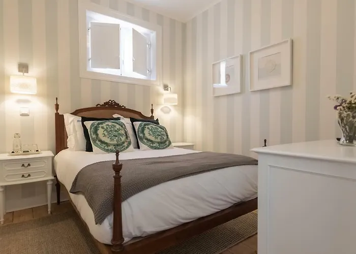 Carnot House Gæstehus 3*