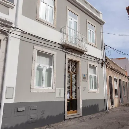 Carnot House *