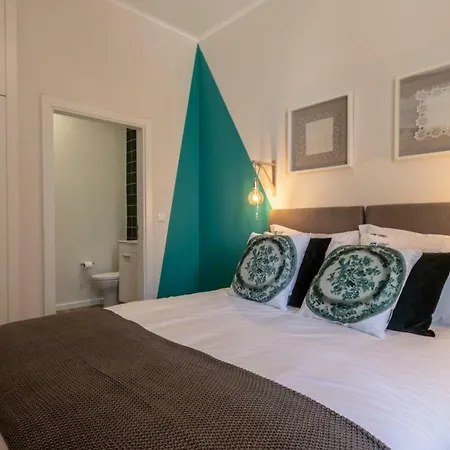 Carnot House