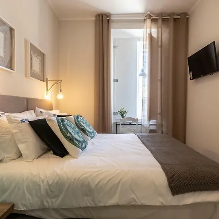 Carnot House Guest house