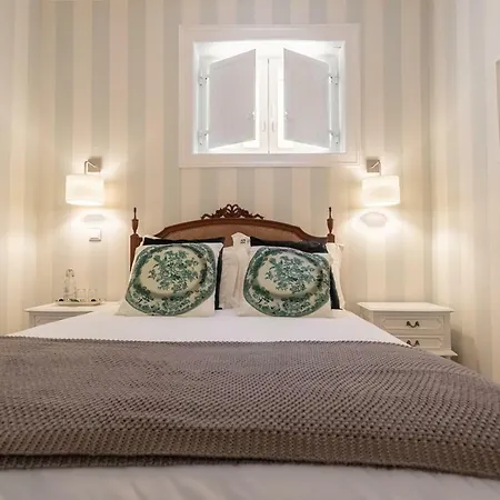 Carnot House Guest house *