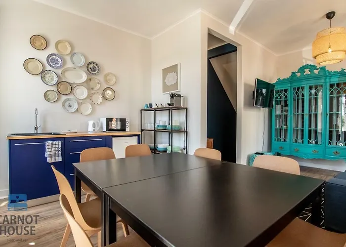 Carnot House 3*